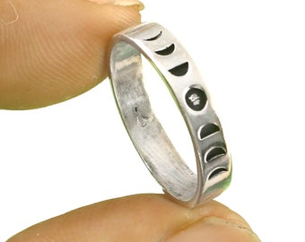 Sterling Silver Moon Phase Ring, Moon Phase Jewelry, Moon Phase, Stacking Rings, Dainty Ring, Silver Moon Ring, Luna ring