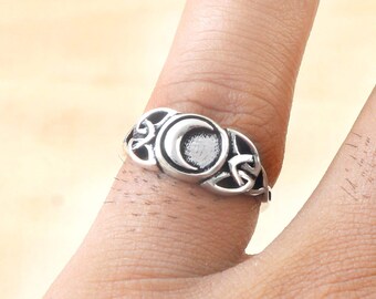 Sterling Silver Celtic and Little Moon Ring, Boho Ring, Moon Ring, Silver Ring, Celtic Ring