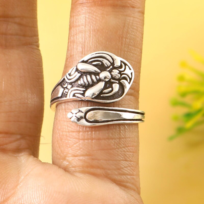 Bee Spoon Ring - Etsy