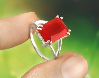 Rectangular Garnet Ring · Emerald Cut Gemstone Ring · January Birthstone Ring · Gold Garnet Ring · Gifts For Mom · Bridal Ring