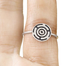 solid 925 silver Hekate's magic Strophalos ring,Wheel of Hecate symbol jewelry,talisman jewelry,silver ring,unique ring