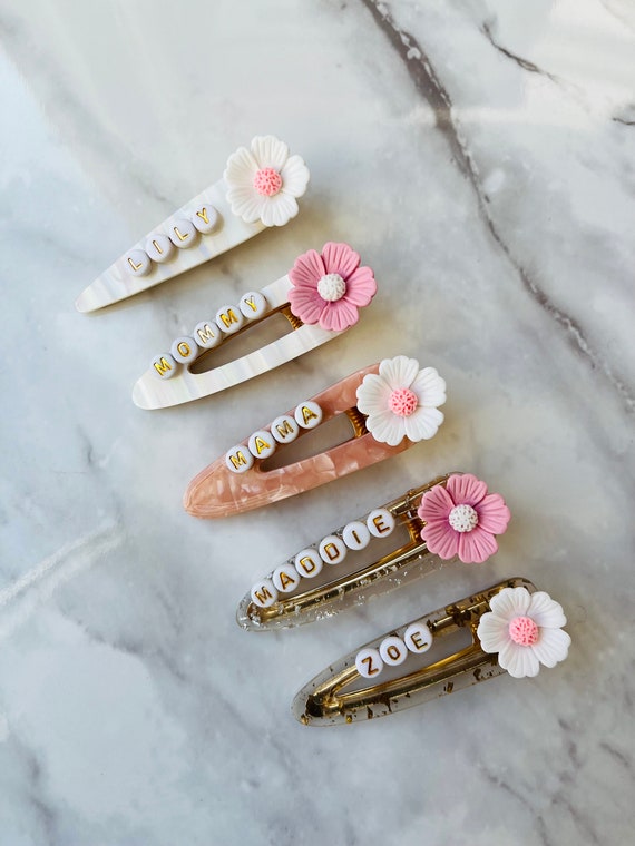 Personalized Flower Hair Clip: Custom Name Barrette, Girl  display picture 1