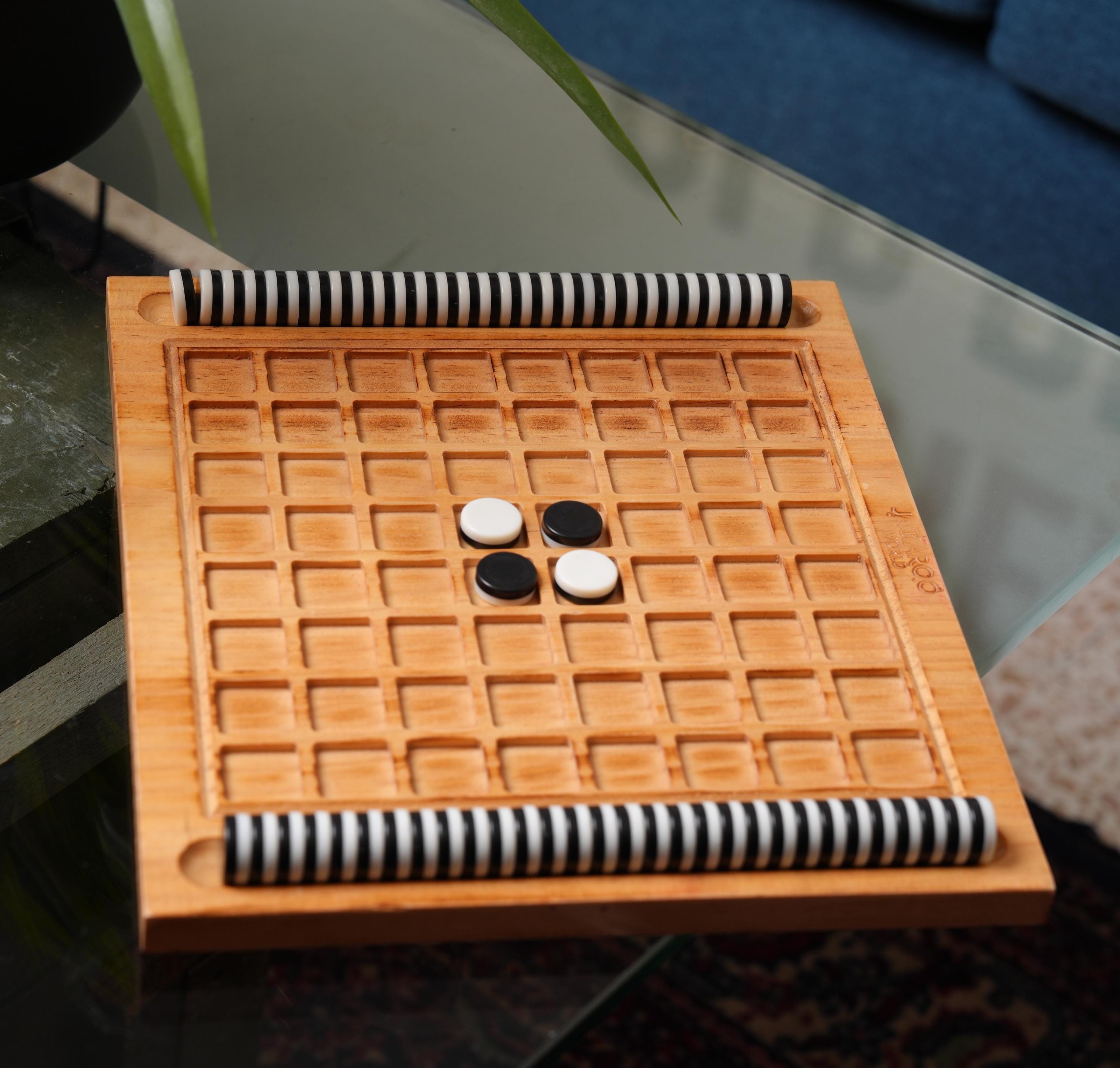 Logica Puzzles Art. Othello - Board Game In Fine Wood Strategy Game 861194