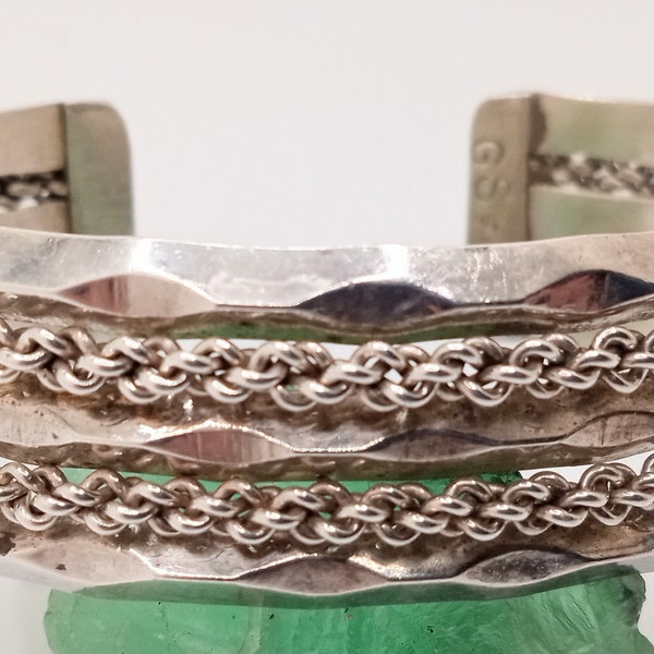 Glenn Sandoval Navajo Carinated Sterling Silver Cuff Bracelet 6"