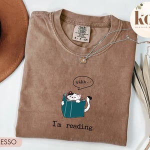 I&#39;m reading shirt | Funny Book Lover Tee Minimalist cat Reading T-Shirt Women’s Bookish Gift Reader Tee, Cats and Books, Book Lover T-shirt