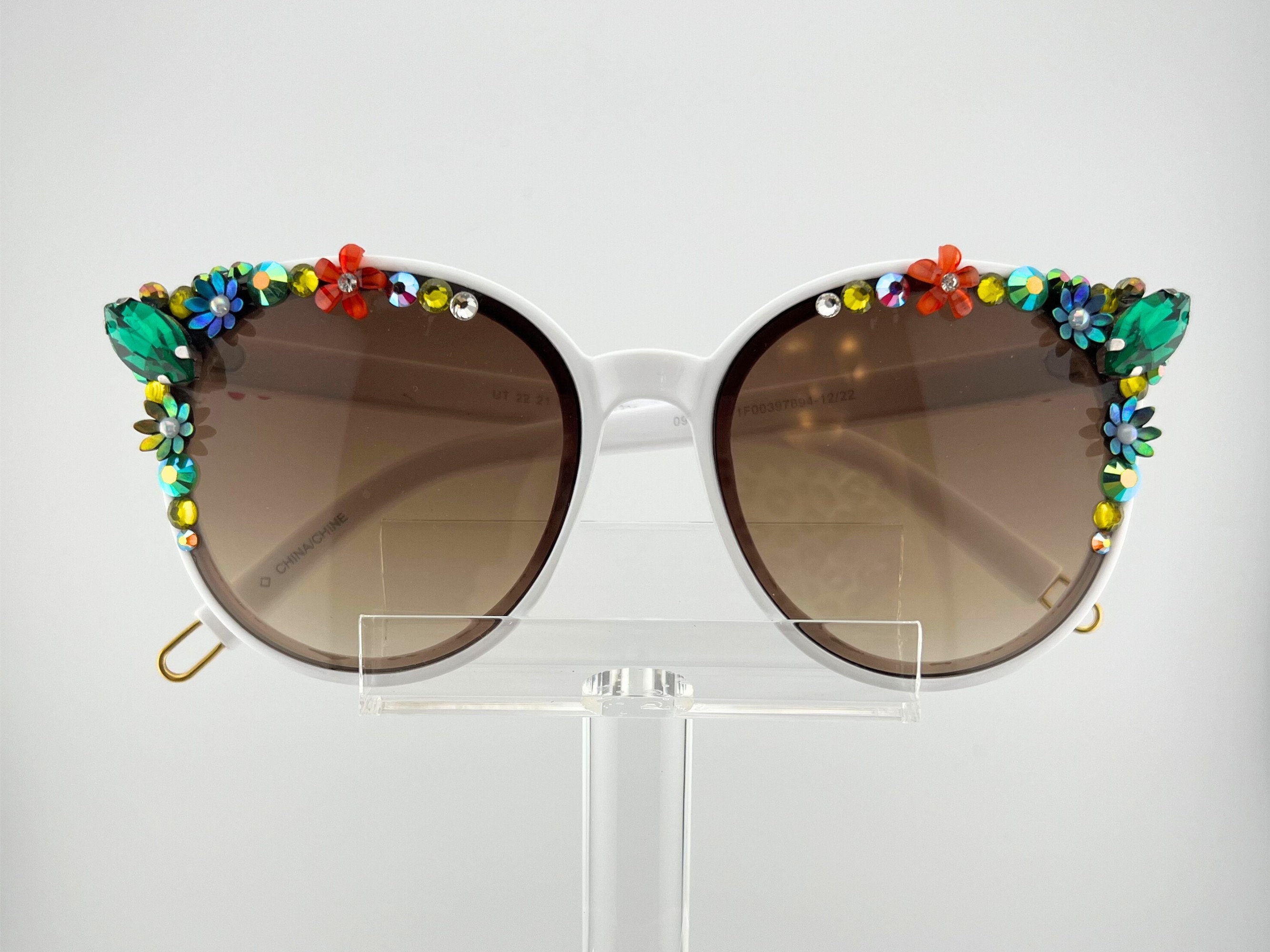 Elegant, Fashionable White Round Sunglasses with Rhinestones Gloriana - Women Circle Half Frame Oversize Rhinestone  main image 2