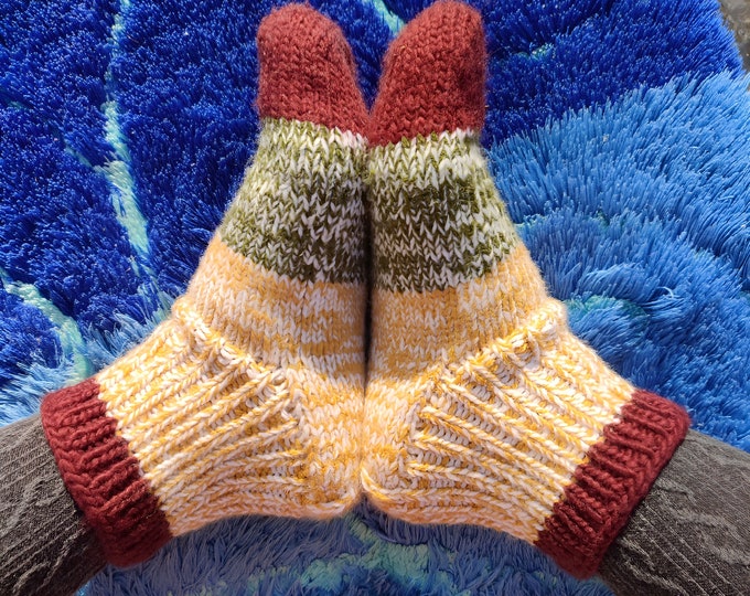 Hand knitted Warm Soft Socks 100% Natural Casual Extra Thick Socks Warm Winter Socks Handmade socks Hand knit slippers Knitted Wool Socks