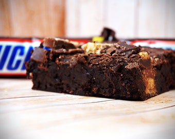 Snickers Brownie Rezept | Schokoladen Brownies Erdnuss Dessert Rezept Hausgemachte Kekse Individuell gebackenes Geschenk