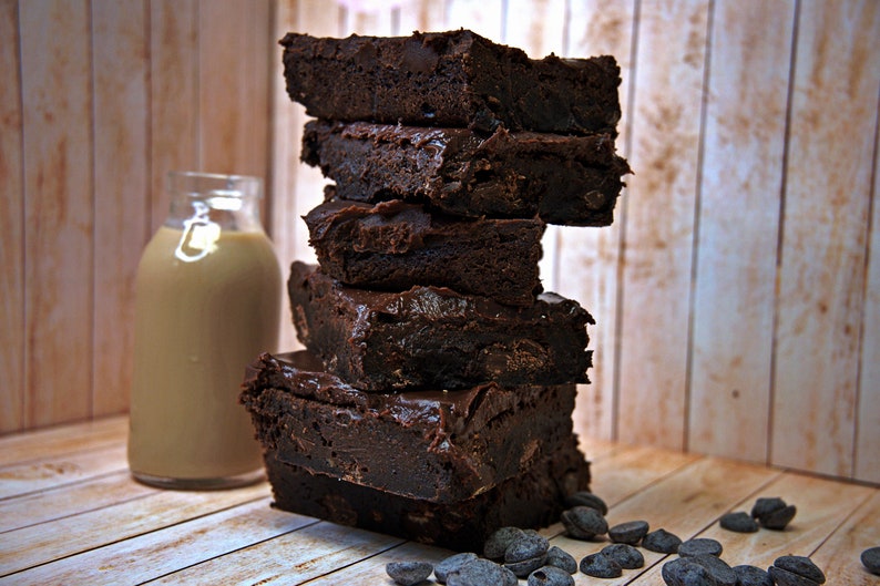 Baileys Brownie-Rezept Gourmet-Brownie-Rezepte, klebrige Schokoladen-Dessert-Alkohol-Brownies, mit Fudgy Chewy angereichert Bild 5