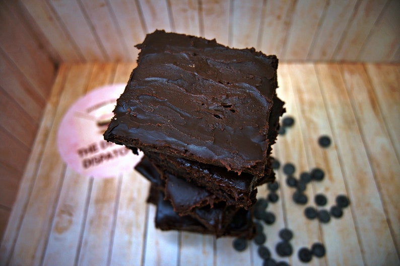 Receta de Baileys Brownie / Recetas de brownie gourmet Postre de chocolate pegajoso Brownies con alcohol Fudgy Chewy Infusionado imagen 8