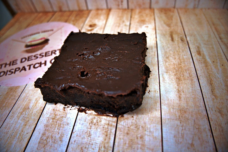 Receta de Baileys Brownie / Recetas de brownie gourmet Postre de chocolate pegajoso Brownies con alcohol Fudgy Chewy Infusionado imagen 6