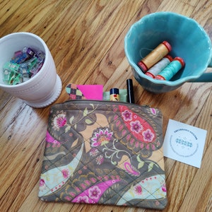 Bolsa de cremallera hecha a mano - Tela gris/rosa