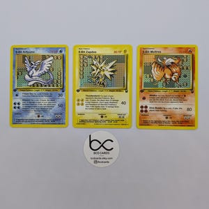 Articuno, Zapdos y Moltres de 8 bits: tarjeta Pokémon personalizada