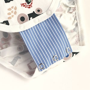 Body extension 1 piece stripe blue