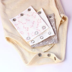 Body extension set of 3 dragonflies cotton