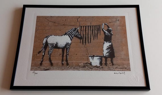 Banksy 絵画 紙本 肉筆 額縁 バンクシー（Banksy）油彩画 肉筆サイン 鑑定書あり 模写 額縁