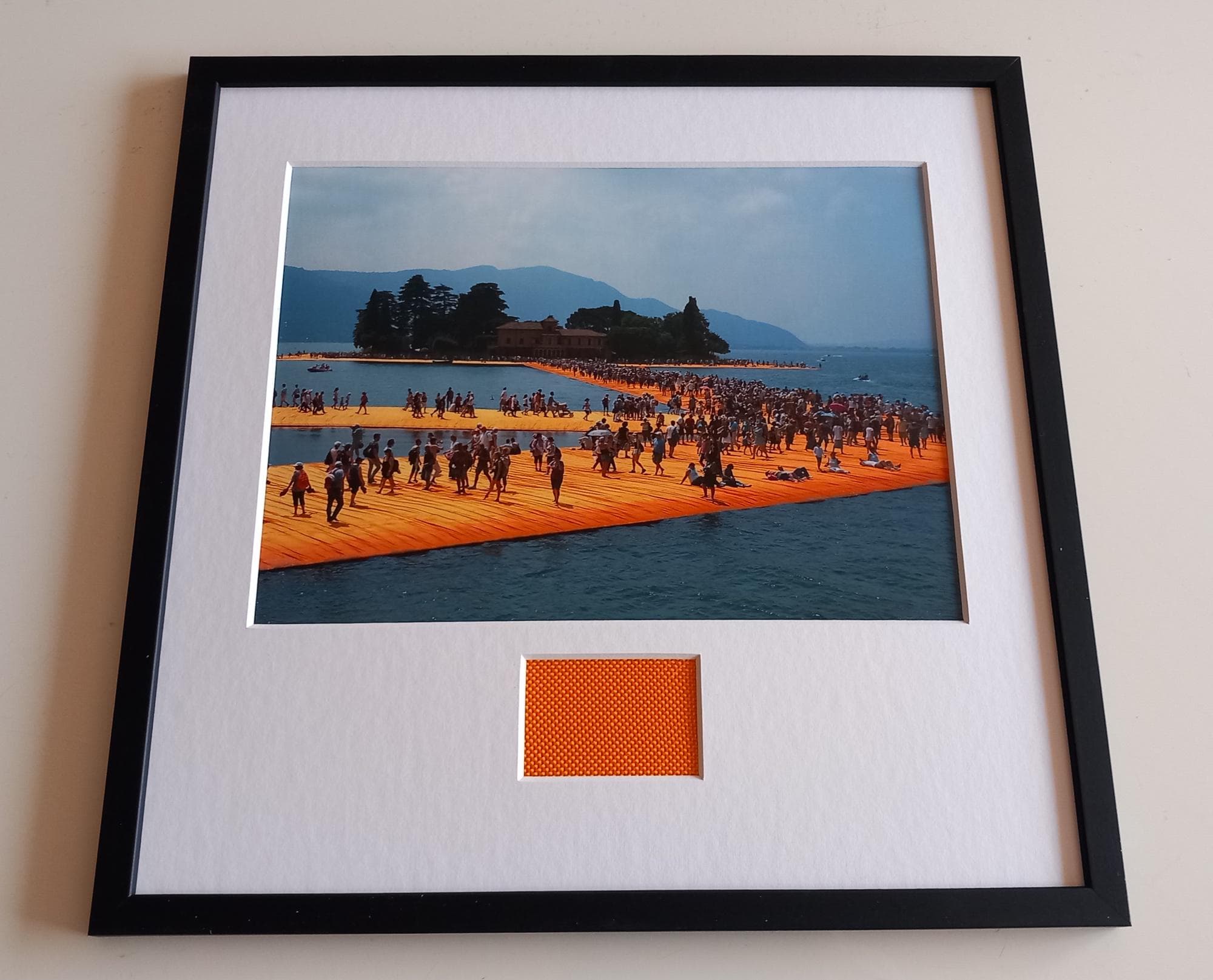 Christo & Jeanne-claude - the Floating Piers – Artcard XXL, Framed