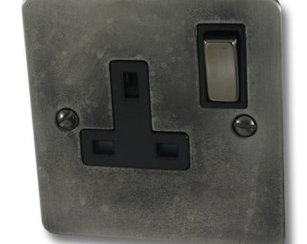 Flat Slate Effect Single Socket (Black Nickel Switch)