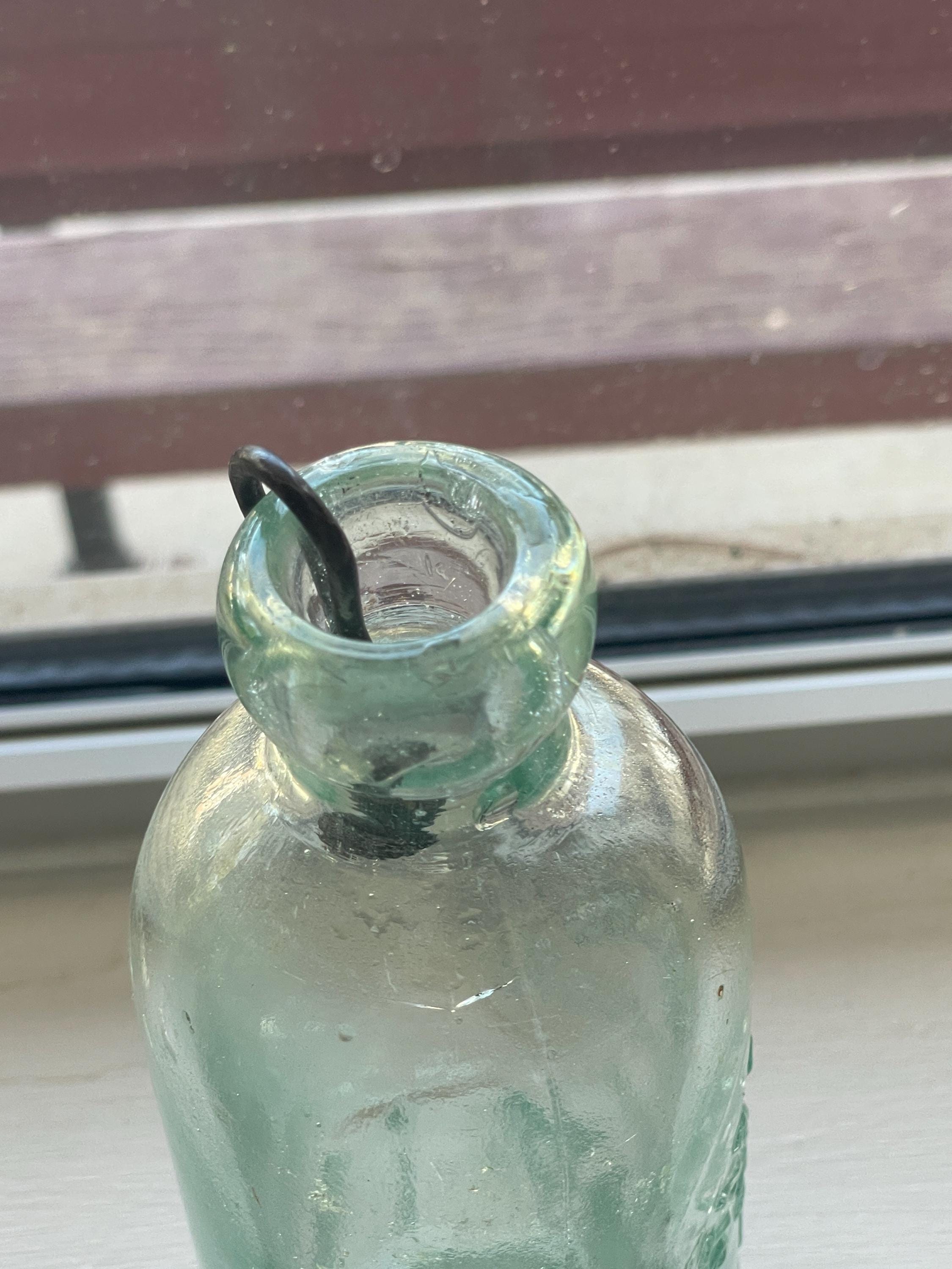 Antique Star Bottling, Co. Hutchinson Soda Bottle From Seattle 