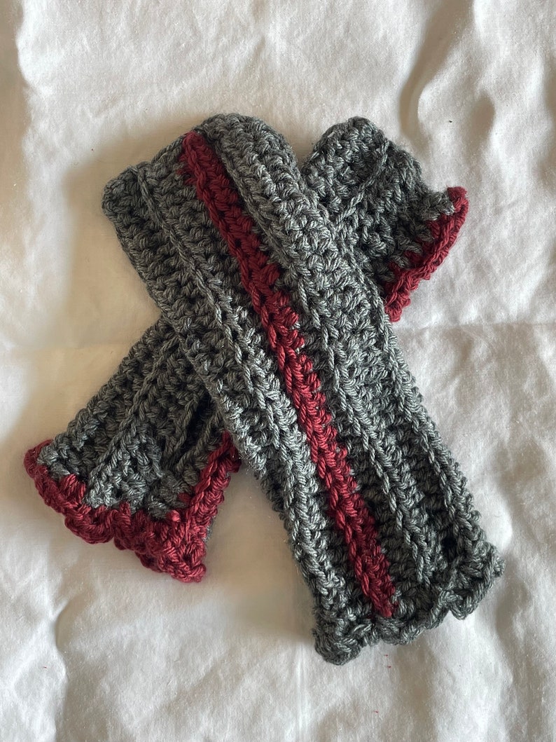 Striped Fingerless Gloves image 2