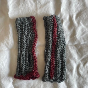 Striped Fingerless Gloves image 1