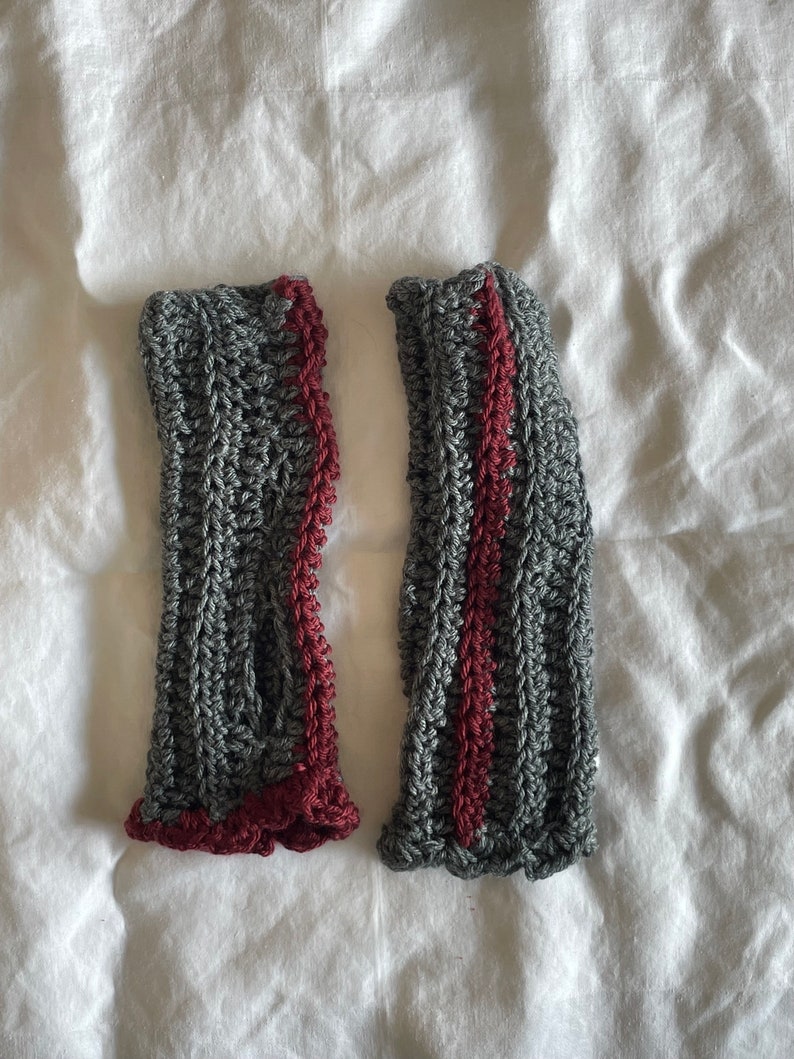 Striped Fingerless Gloves image 1