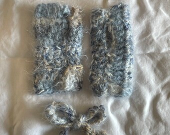 Fuzzy Soft Fingerless Gloves