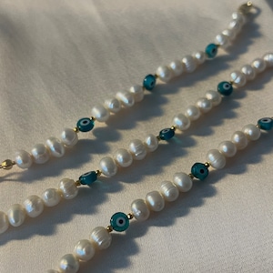 The evil eye freshwater pearl Bracelet