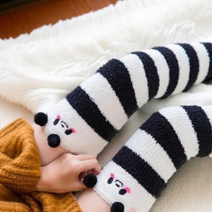 40 Fuzzy Socks Above the Hip Hand-knitted Socks Plus Size 