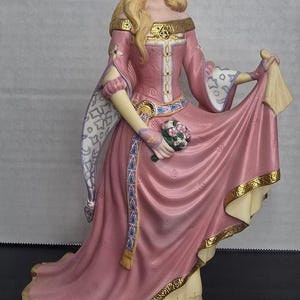 Lenox Legendary Princesses Collection, &quot;Guinevere&quot;, 1990