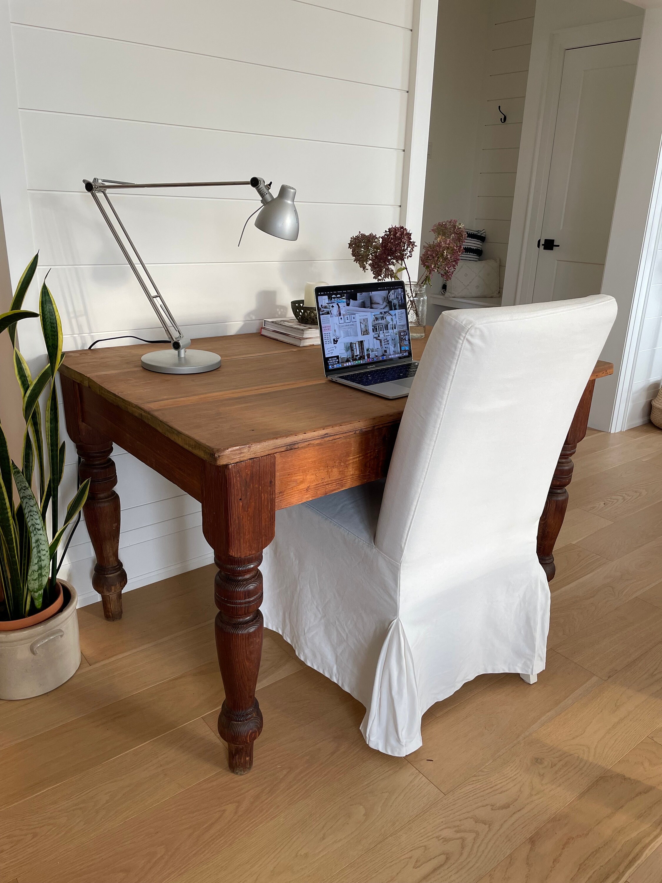 Beautiful Antique Harvest Table With Detailed Legs Etsy Canada