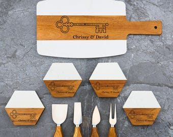 Housewarming Gift, Personalized Cheese Board, Realtor Closing Gift, Custom Charcuterie Board, Gift for Client, New Home Gifts for the Couple
