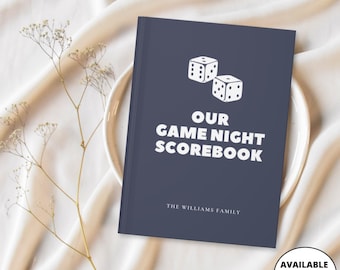 Personalisiertes Familien Game Night Partiturbuch, Familiengeschenk für Spieleliebhaber, Housewarming Geschenk, Punktezahl Notizbuch, Brettspiel Zubehör