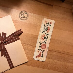 Ivy and Bird, Salmon Color Design Handmade Bookmark - Vintage Inspired, Unique, Creative, Aesthetic And Floral - Unique Christmas Gifts