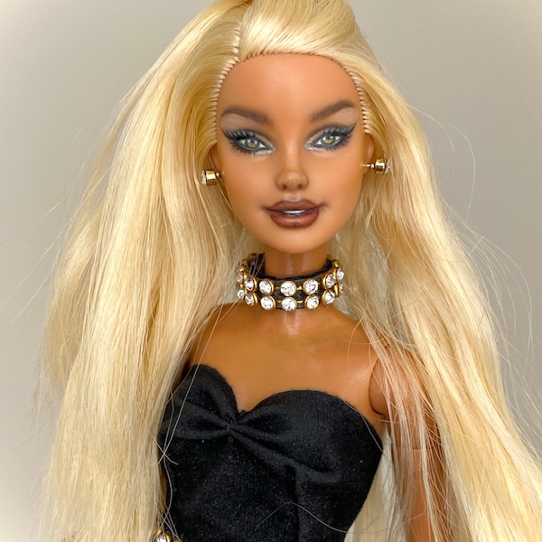 Custom Barbie doll Repaint OOAK Blonde Millie Repainted Head