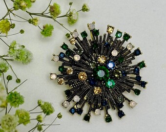 Broche bohemio de cristal de inspiración vintage: elegancia atemporal con un toque bohemio
