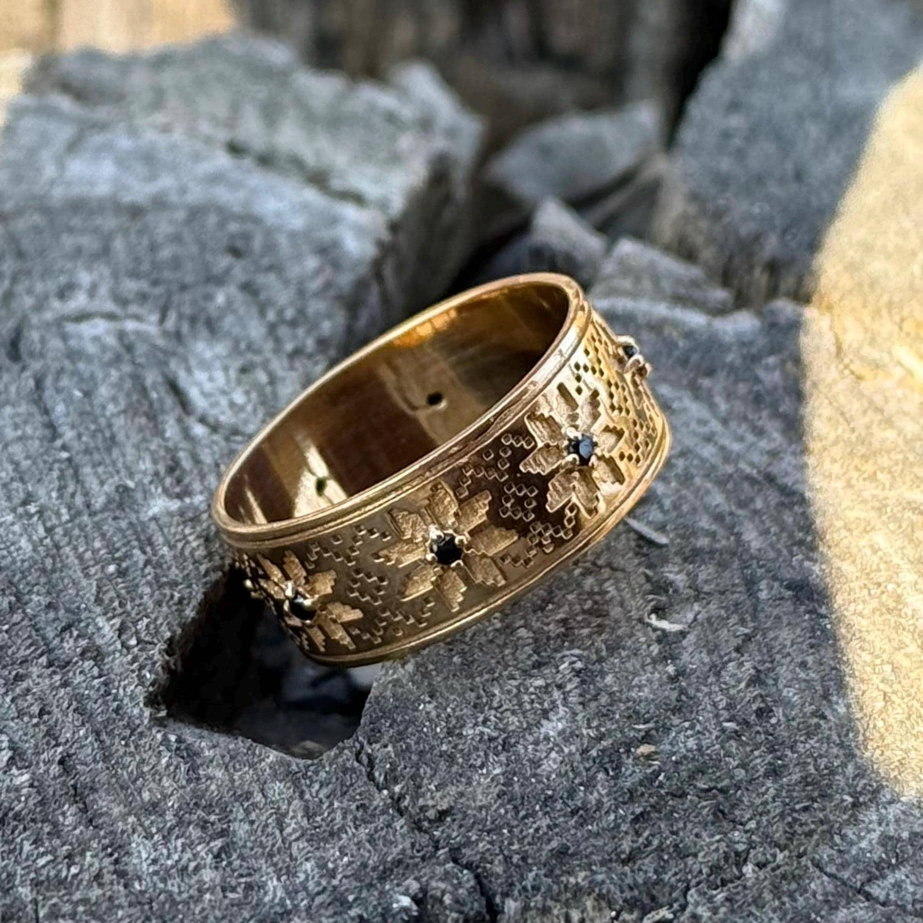 Vyshyvanka Ring Silver or Gold – Ukrainian Embroidery Band With