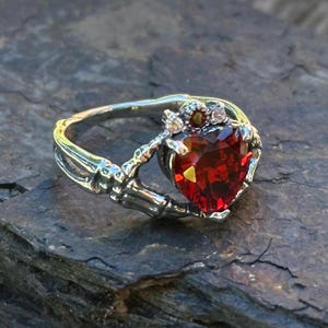 Claddagh by Night Ring by Alchemy Gothic • The Dark Store™