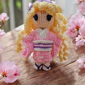 Japanese amigurumi with kimono