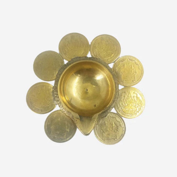 Silver kubera vilakku price deals