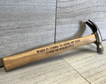 Personalisierte Holzhammer | graviert | Werkzeuge | Geschenk für Ihn | Geschenk für Papa | Geschenk zum Ruhestand | Geschenk für Opa | Geschenkidee