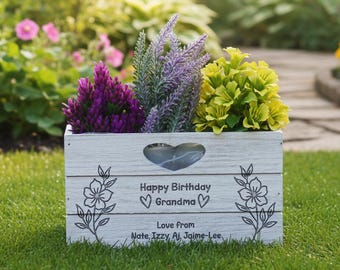 Personalized Engraved Wooden Planter: Gardener Gift, Mum Gift