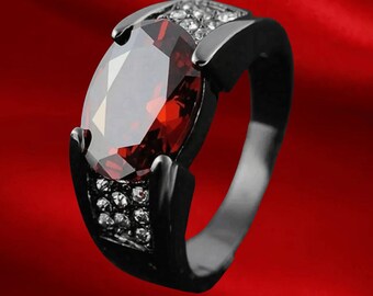 ガーネットとスピネルのビーズリング　16号 スクエアレッドガーネットリング：1.65カラットの石にブラックスピネル