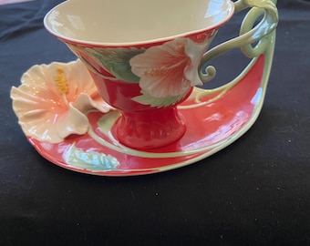 Island Beauty by FRANZ COLLECTION Cup & Saucer Set