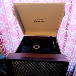 SALE!! Ends 1/13! RARE-Crosley CR85 -Stack-0-Matic Collegiate Record Player -VGC!