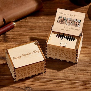 Personalized Mothers Day Wooden Photo Music Box, Custom Best Mom Music Box, Gift for Mother, Custom Gift for Mom, Custom Wooden Music Box