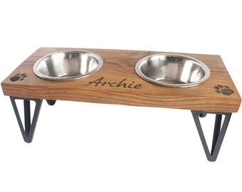 Rustic Custom Engraved Double Dog Feeding Station: Reclaimed Wood, Personalized, Medium Dogs Stand 50x22x19cm, Outer Bowl 17cm Diameter