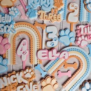 Adorno para tarta con temática azul / Adorno para tarta personalizado / Arcoíris