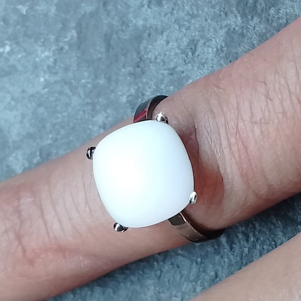 anello sabbia stile Pomellato in argento 925 e zircone sfaccettato o agata bianca