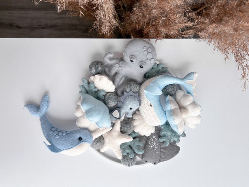 Whale Boy Mobile, Ocean Nursery Decor, Blue Nursery Mobile, Ocean Baby Mobile zdjęcie 6